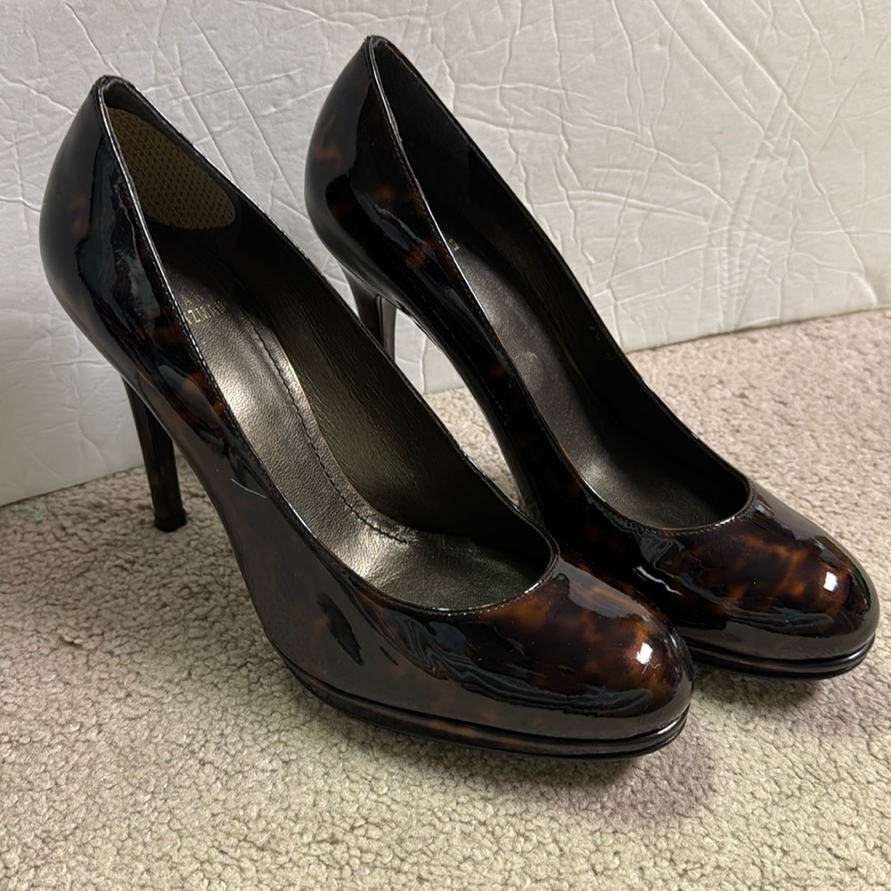Women’s Stuart Weitzman Patent Leather Platform Animal Print Heels Size 7.5M